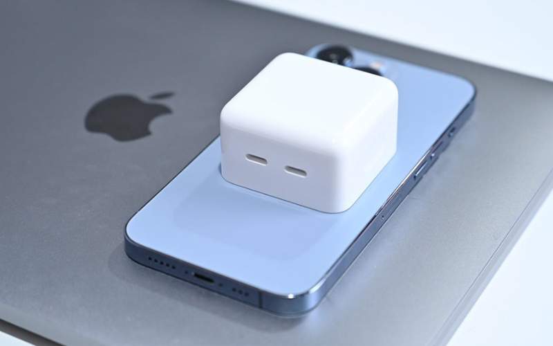 Sạc USB-C của Apple và những bí mật đằng sau